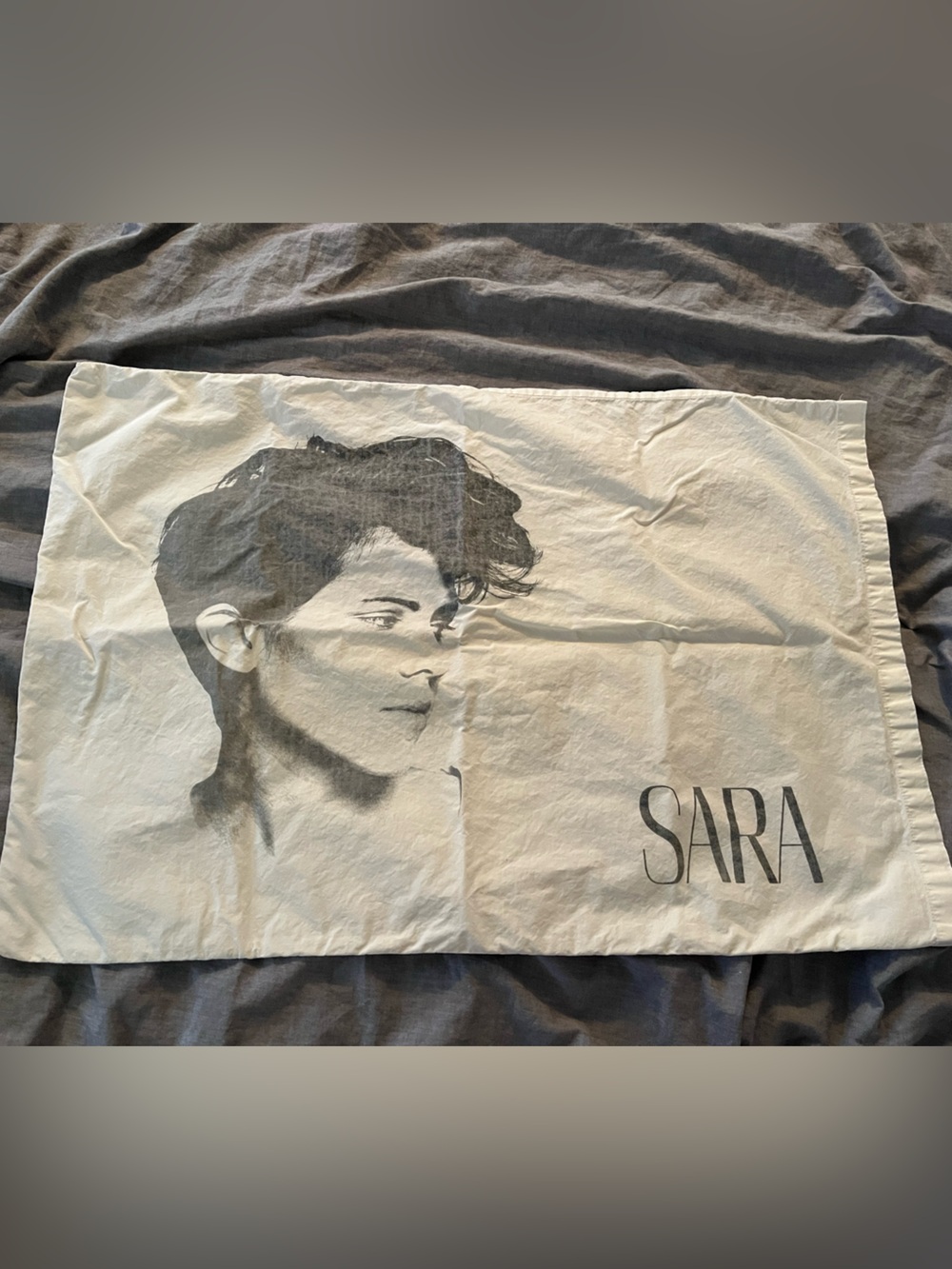 TEGAN&SARA pillowcase- SARA